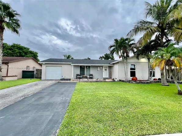 13223 SW 255th Ter, Homestead, FL 33032