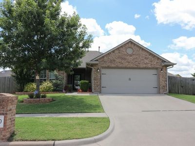 11300 NW 104th St, Yukon, OK, 73099