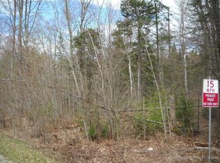 9 Backmeadow Rd, Waldoboro, ME 04572