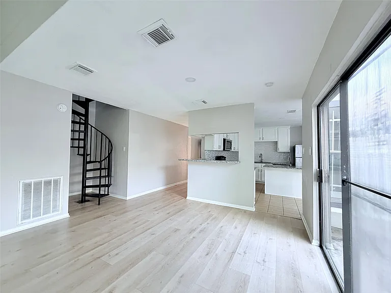 13535 Gaby Virbo Dr — Photo 11