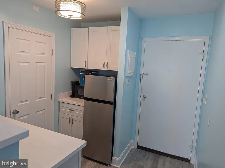 725 Allen Dr #A125 — Photo 17