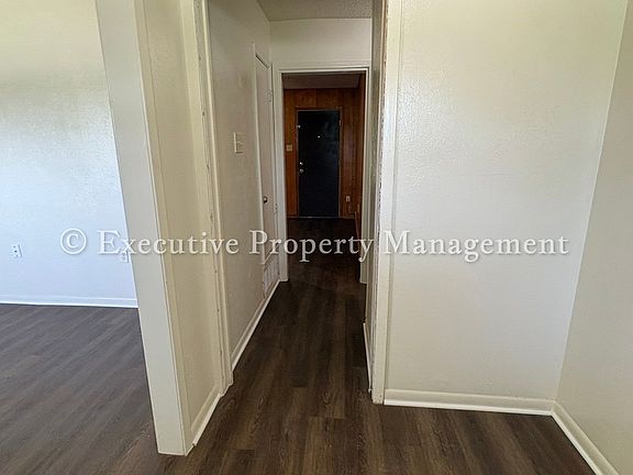 5th image of 616 Cedar Dr