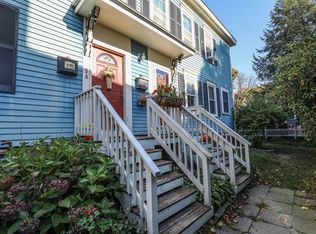 5 Collins St #B, Amesbury, MA 01913