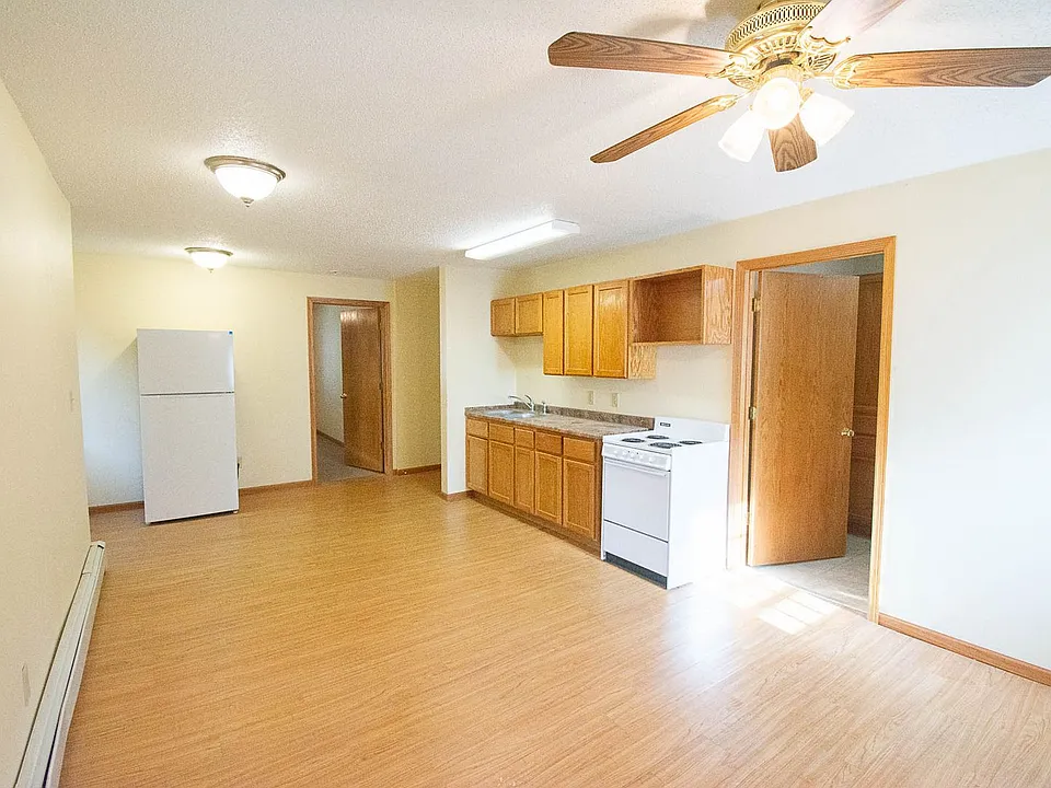 127 Elizabeth Ave