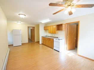 127 Elizabeth Ave, Albert Lea, MN 56007