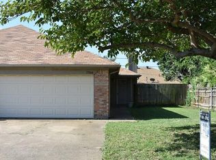 7704 Westcliff Dr, North Richland Hills, TX 76182