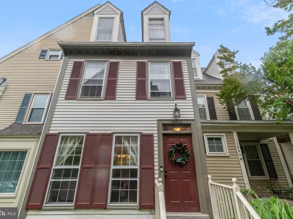12842 Mill Brook Ct, Woodbridge, VA 22192