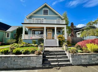 7419 Keen Way N, Seattle, WA 98103