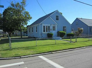 48 Ferris St, Pawtucket, RI 02861