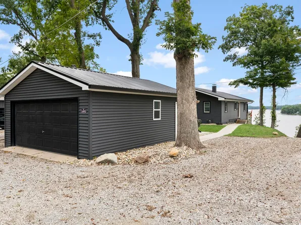 5493 E Colonial Oaks Dr, Monticello, IN 47960