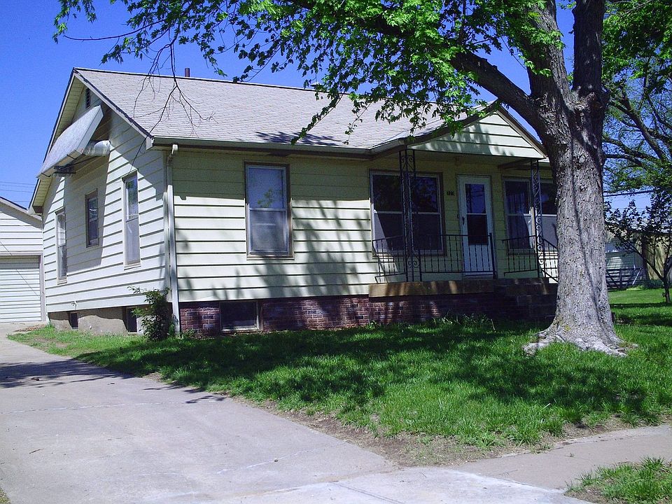 Front view of the home
