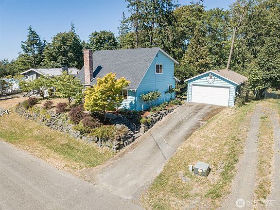3rd image of 100 Juan de Fuca Way