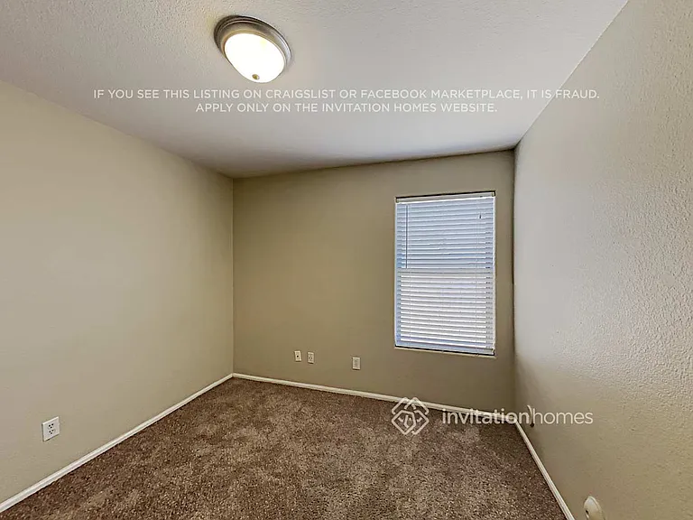16661 W Latham St — Photo 13