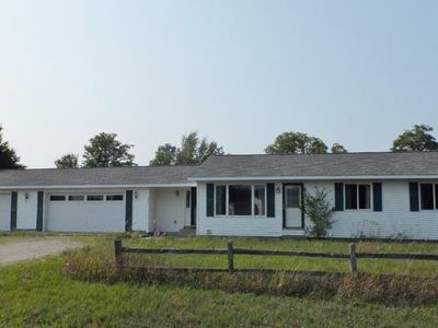 2054 Gary Rd, Traverse City, MI, 49685