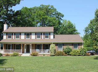 6180 Cobbs Rd, Alexandria, VA 22310