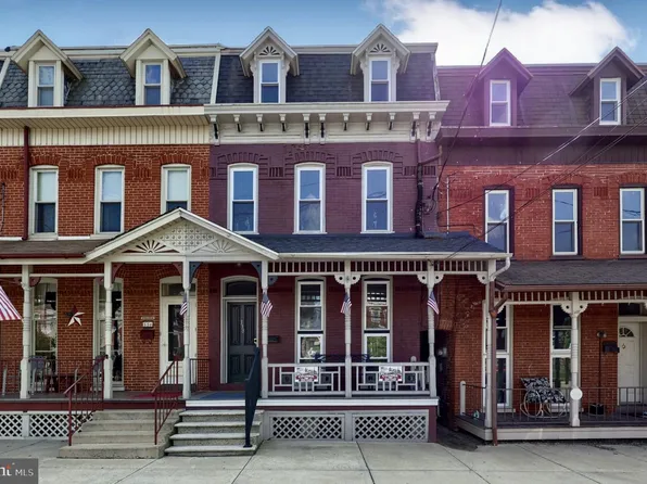 338 N 3rd St, Columbia, PA 17512