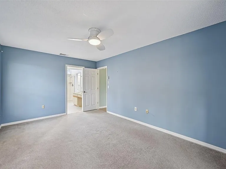 227 Southampton Dr #289 — Photo 21