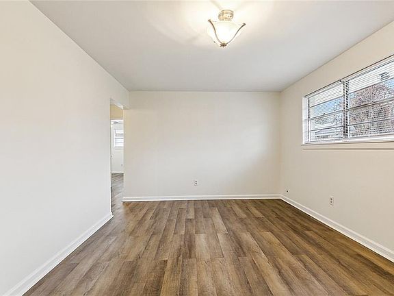 5th image of 2154-56 Sere St