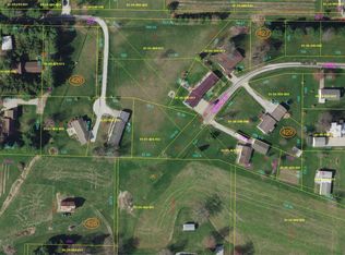35 Fields Cir, Nauvoo, IL 62354