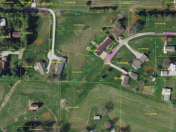 35 Fields Cir, Nauvoo, IL 62354
