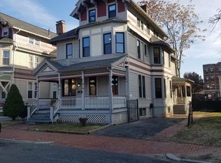 82 Temple St, Springfield, MA 01105