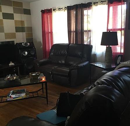 5th image of 832 Tucker Ave