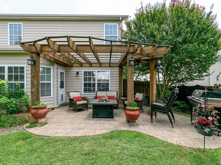1103 Achiever Cir — Photo 11