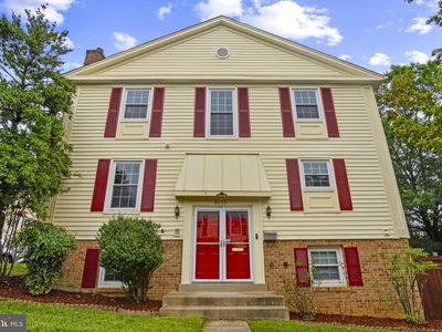 8120 Sleepy View Ln, Springfield, VA, 22153