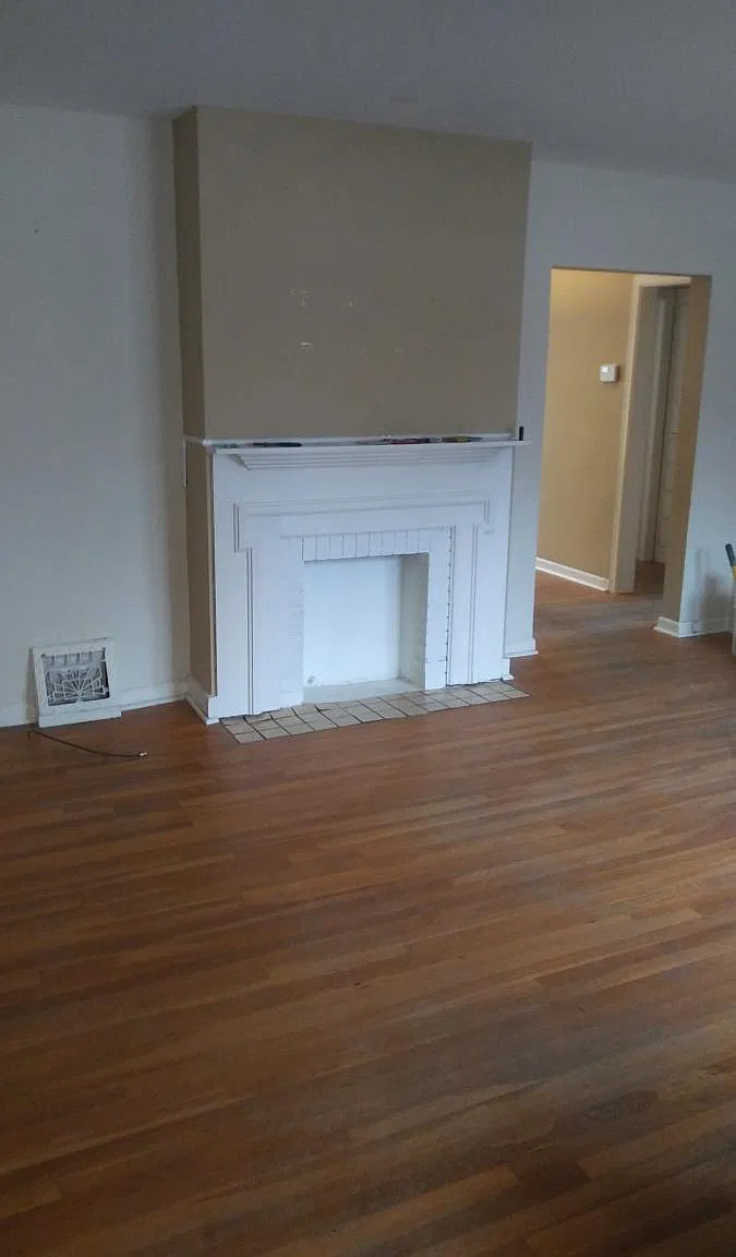 2 bed, 1200 sqft, $1,050 — Photo 2