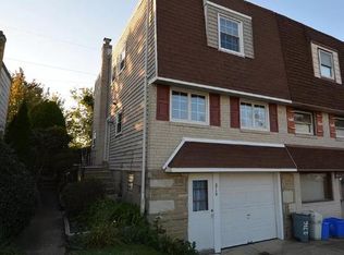 2716 Maxwell St, Philadelphia, PA 19136