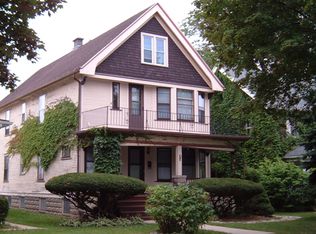 1538 S 75th St, West Allis, WI 53214