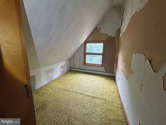 4th image of 21217 Autumn Olive Ct