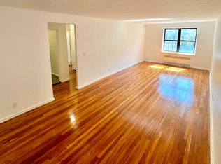 237 N Broadway, Yonkers, NY 10701