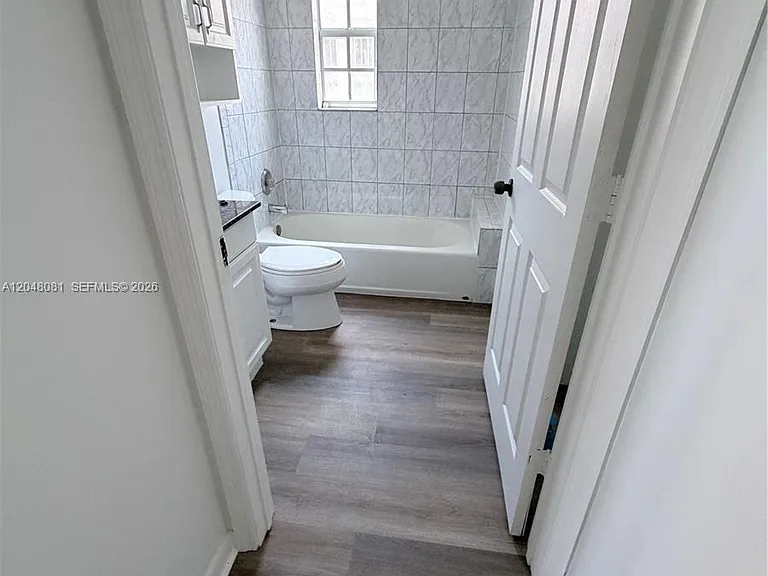 1657 Tyler St #201 — Photo 2