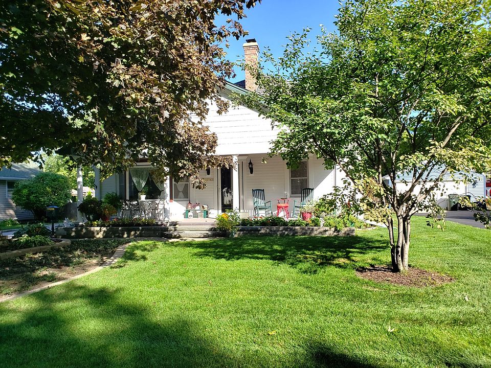 1st image of 145 S Hickory St