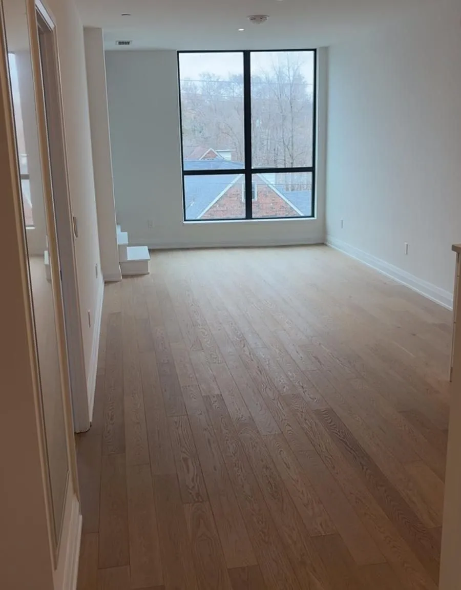 1 bed, $2,475 — Photo 4