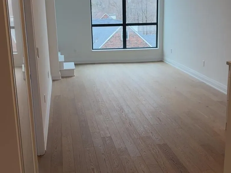 505 Glencairn Ave #217 — Photo 4