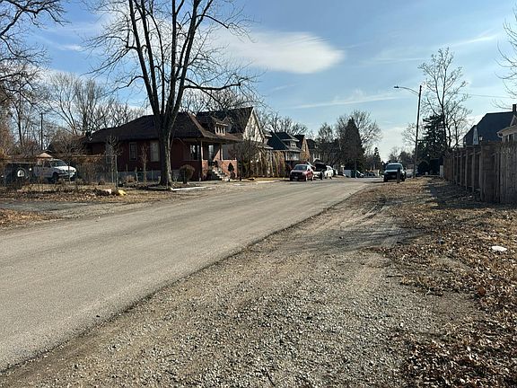 5th image of 519 N Hebbard St