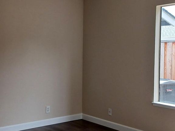 4th image of 15675 La Bella Ct