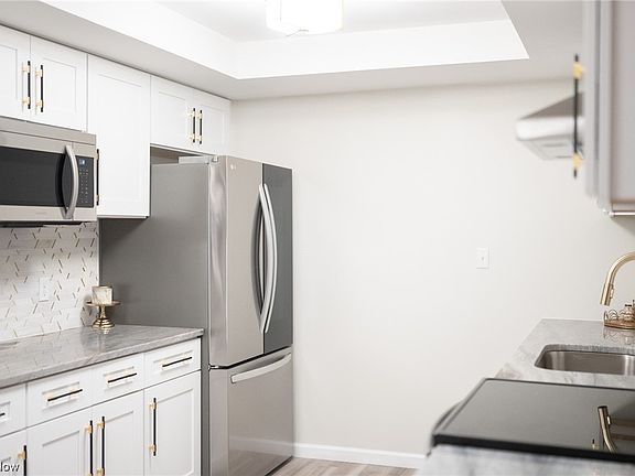 5th image of 12951 Lynn Dr