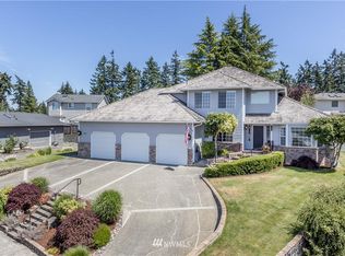 6007 Kestrel Ct, Bremerton, WA 98312