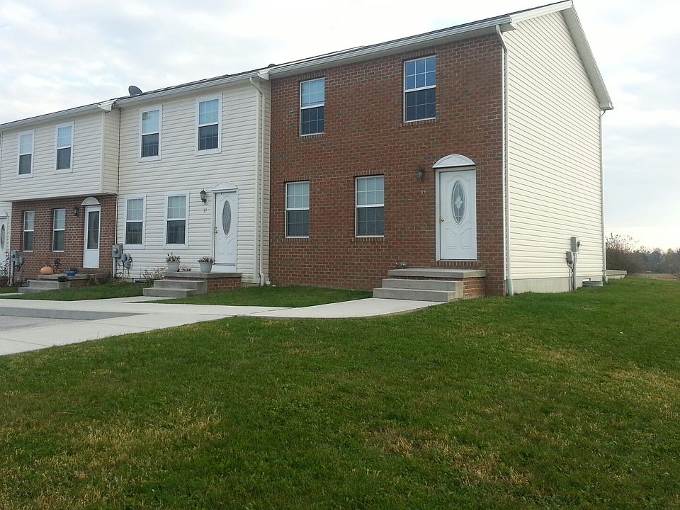 1st image of 37 Cougar Dr