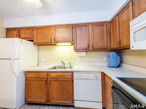3rd image of 900 Mix Avenue #62