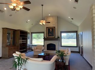 901 Huffman St, Montgomery, TX 77316