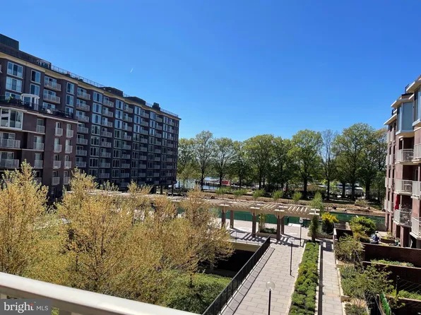 510 N St SW #N-326, Washington Navy Yard, DC 20024