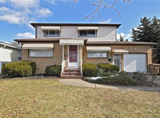 119 Fairelm Ln, Cheektowaga, NY