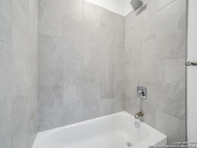 307 Tanglewood — Photo 8