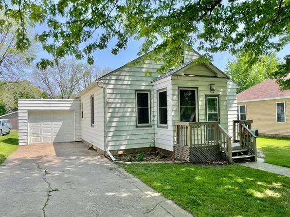 319 N Jackson Ave, Springfield, MN 56087