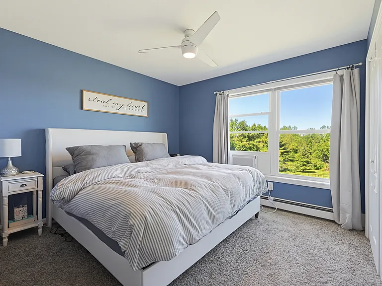 72 Frost Hill Ave — Photo 41