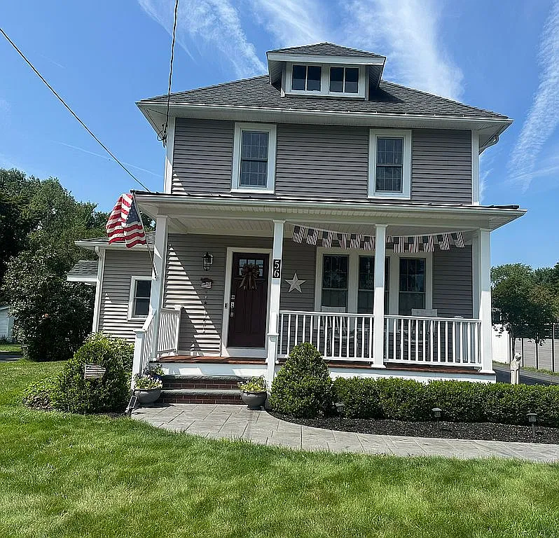 Property main image